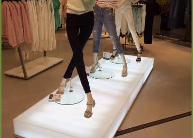 Innovative Light Box Plinth for Marks & Spencer