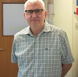 From Tool Maker to Technical Manager. Gary Oakley celebrates 25 years at Wrights Plastics