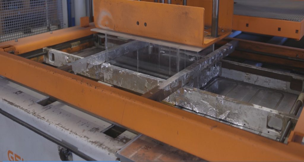 vacuum forming plastic prototypes